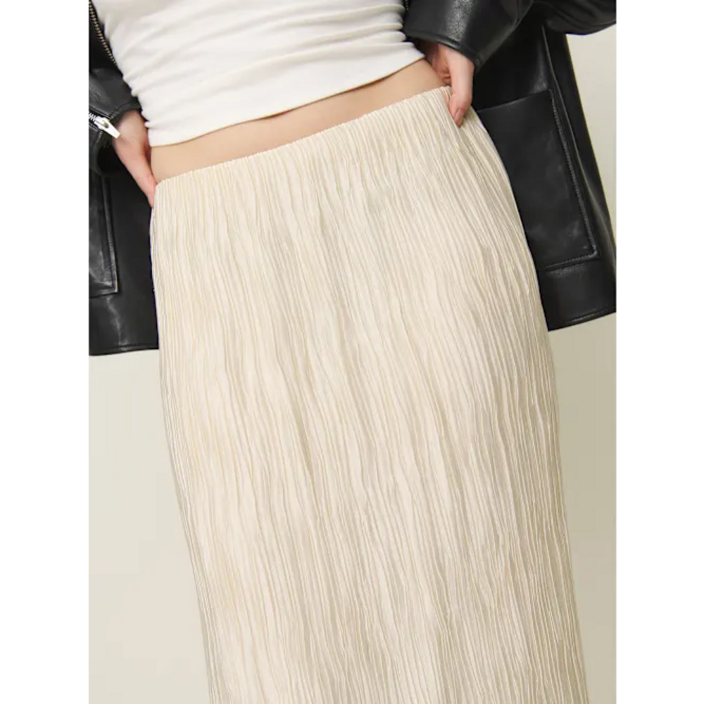 Reformation Apolline Skirt in White - Picture 2 of 4